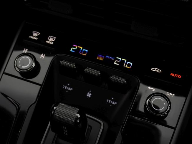 PORSCHE 911 Photo 34