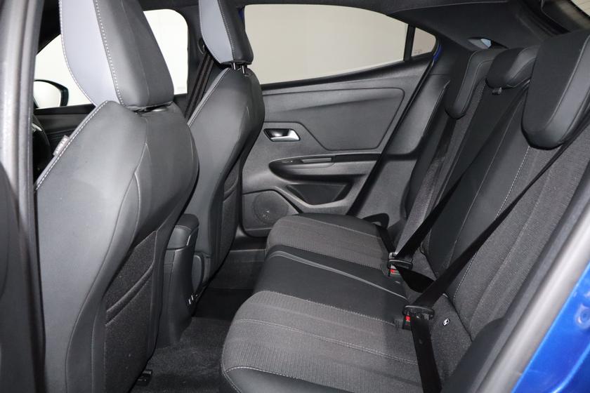 Vauxhall Mokka Photo 494e135d-9431-4021-955a-66b6cd1433fb.jpg