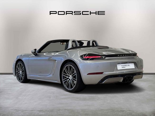 PORSCHE 718 Boxster Photo 10