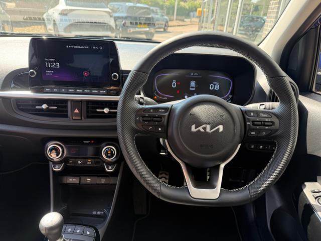 Kia Picanto Photo 495a7f44-6805-4a6f-9002-33288ed853a3.jpg