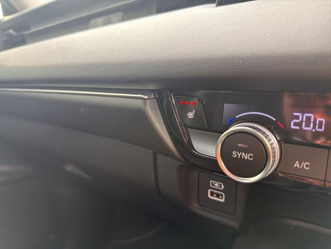 Honda HR-V Photo 49609b0b-d2e4-486d-9c3d-fa59d8a58eee.jpg