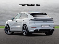 PORSCHE Cayenne Photo 2