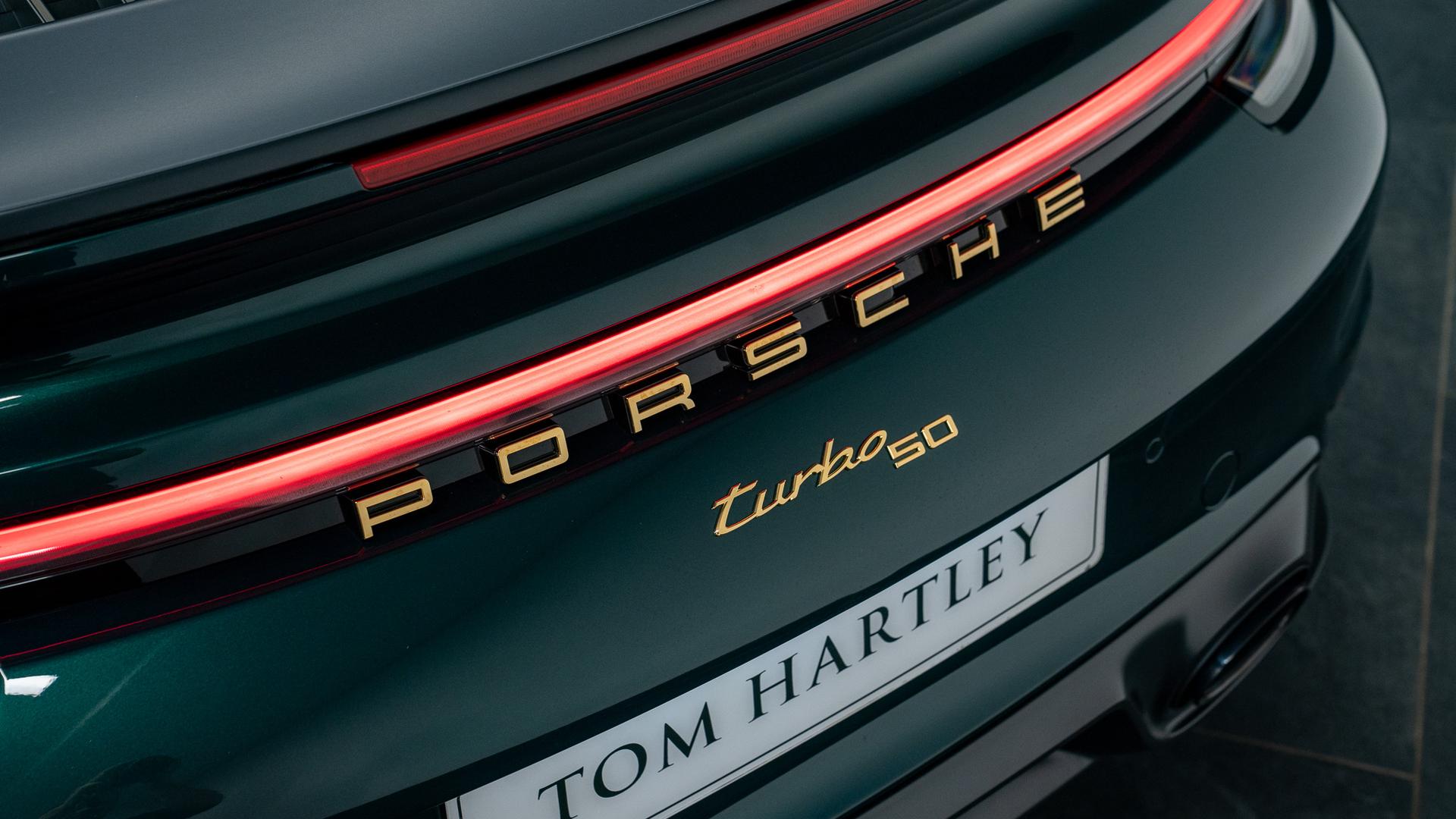 Porsche 911 Turbo S Photo 497d7f04-38cd-447e-ac41-f725b4dfdd3b.jpg