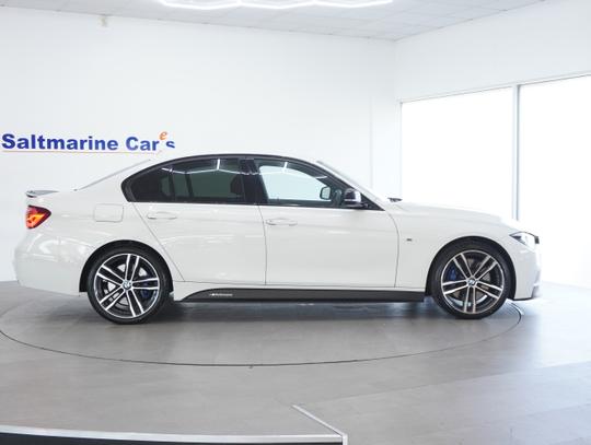 BMW 3 Series Photo 49a2e184-fc1b-49de-98d7-403b7714398a.jpg