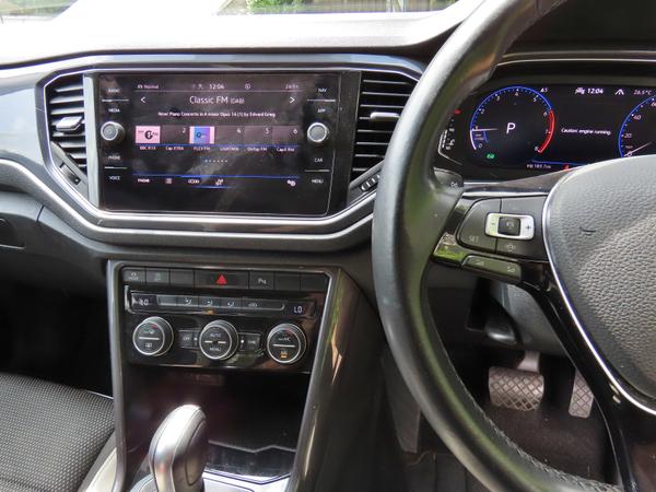 Used Volkswagen T-Roc FT70DWP 18