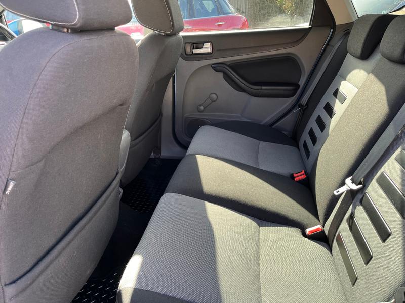 Used Ford Focus BF11MWW 7