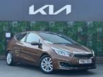 Kia cee'd Photo 0