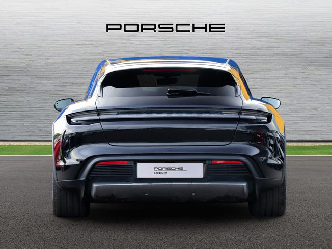 PORSCHE Taycan Photo 7