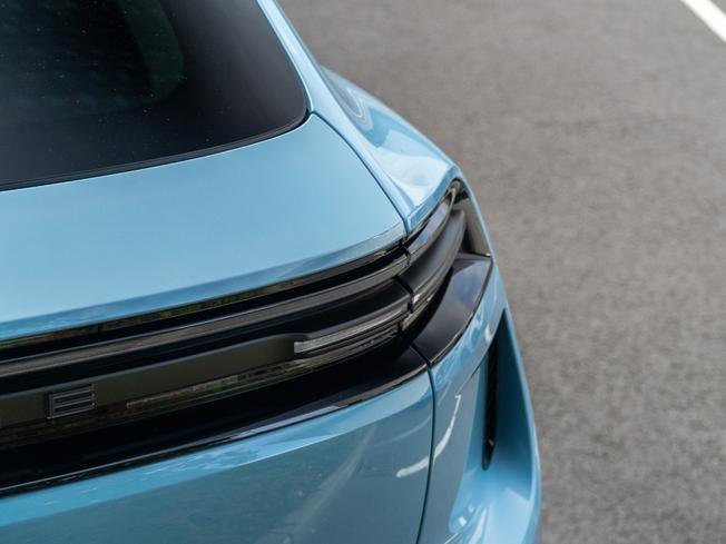 PORSCHE Macan Photo 40