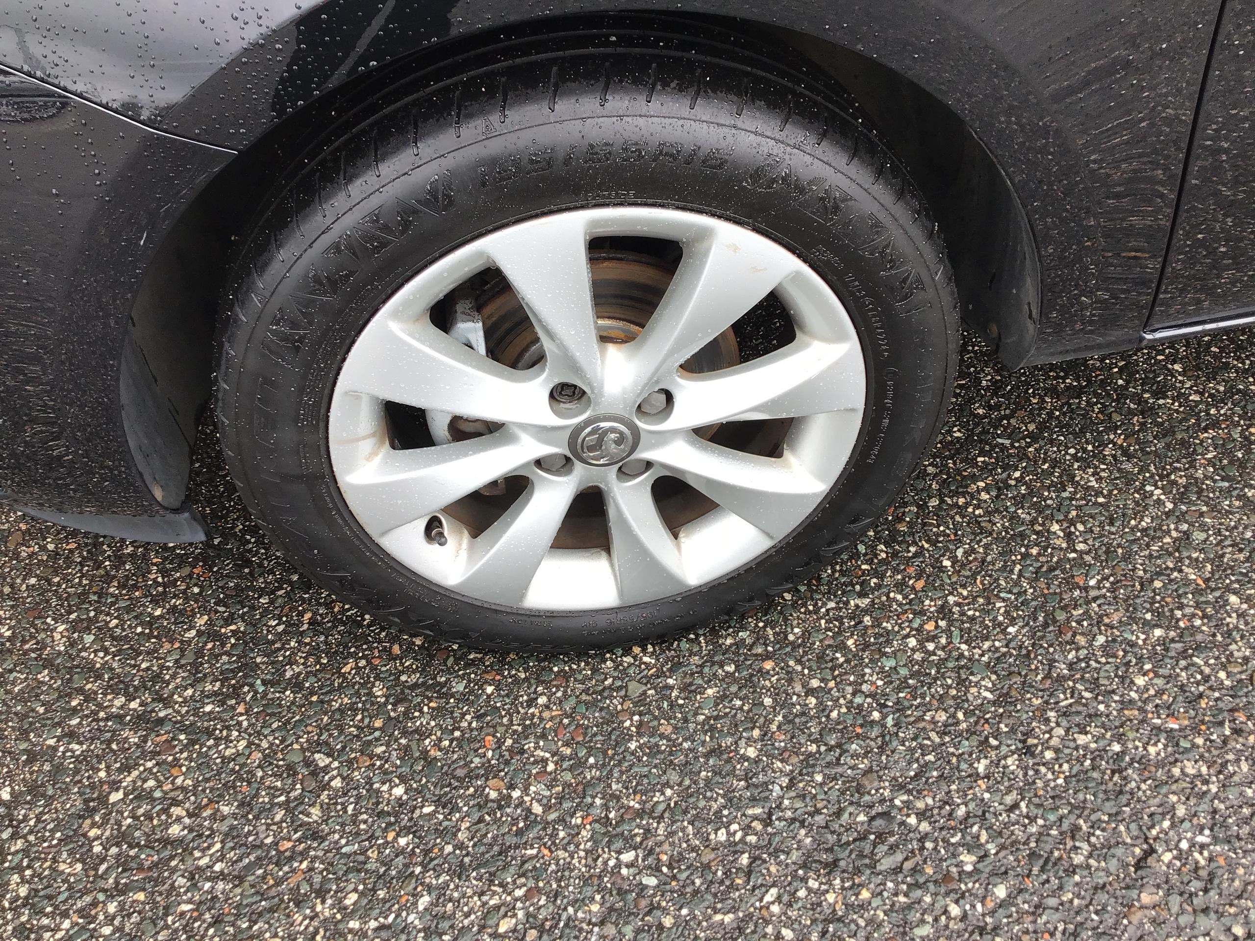 Vauxhall Corsa Photo 8
