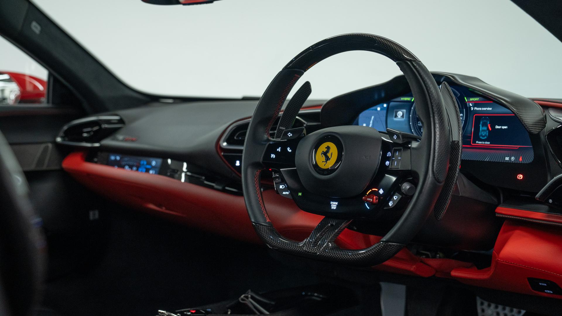 Ferrari 296 Photo 4a1b4ce3-a33e-42c2-902c-296b26a7647d.jpg