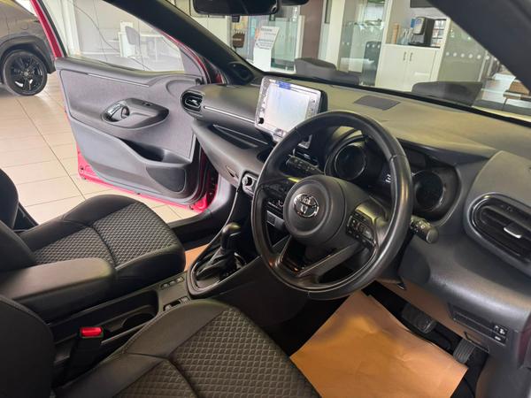 Used Toyota Yaris VK70OSE 18