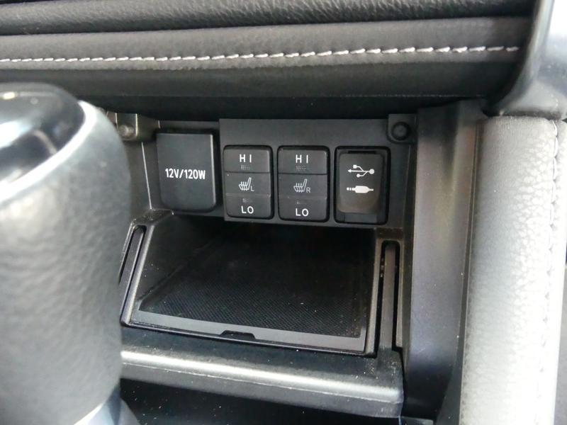 Toyota Auris Photo 4a3407cf-b161-4191-8e1b-8f4d1c3c9bf9.jpg
