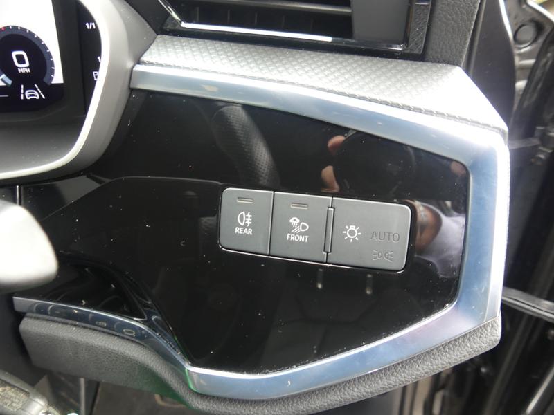 Audi Q3 Photo 4a59f02a-181c-4249-b076-6de1e1c96d82.jpg