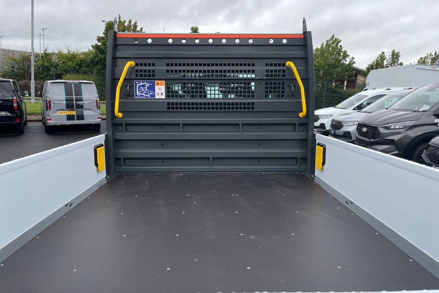 Ford TRANSIT Photo 4a5ea2b9-5b20-446b-a21d-1d9643db62d7.jpg