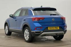 VOLKSWAGEN T-Roc Photo 3