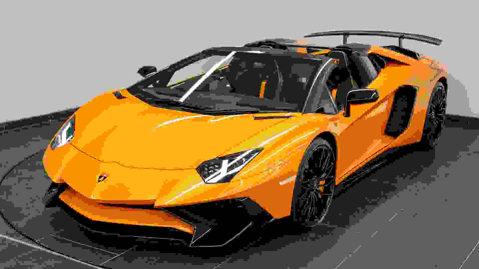 Lamborghini AVENTADOR SV Photo 4a675e4c-ce02-42a5-abc0-5d3c896f46af.jpg