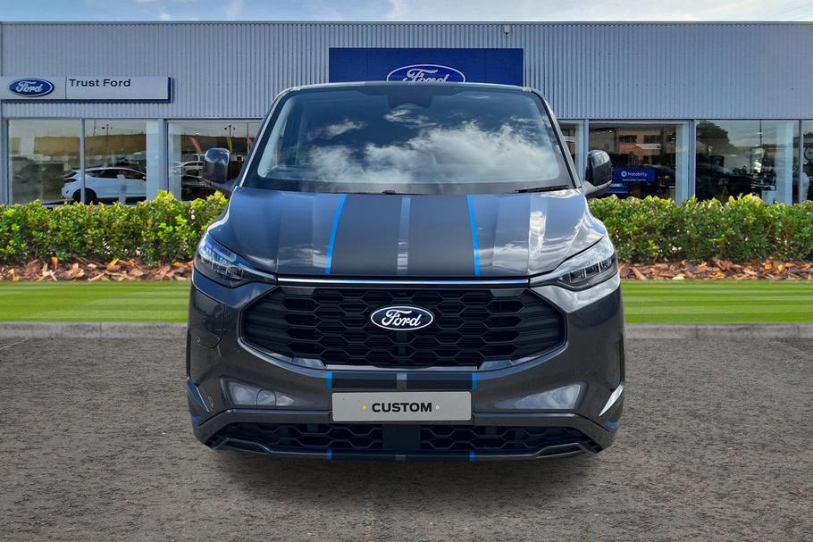 Used Ford TRANSIT CUSTOM L1DCIVPHEV08 13
