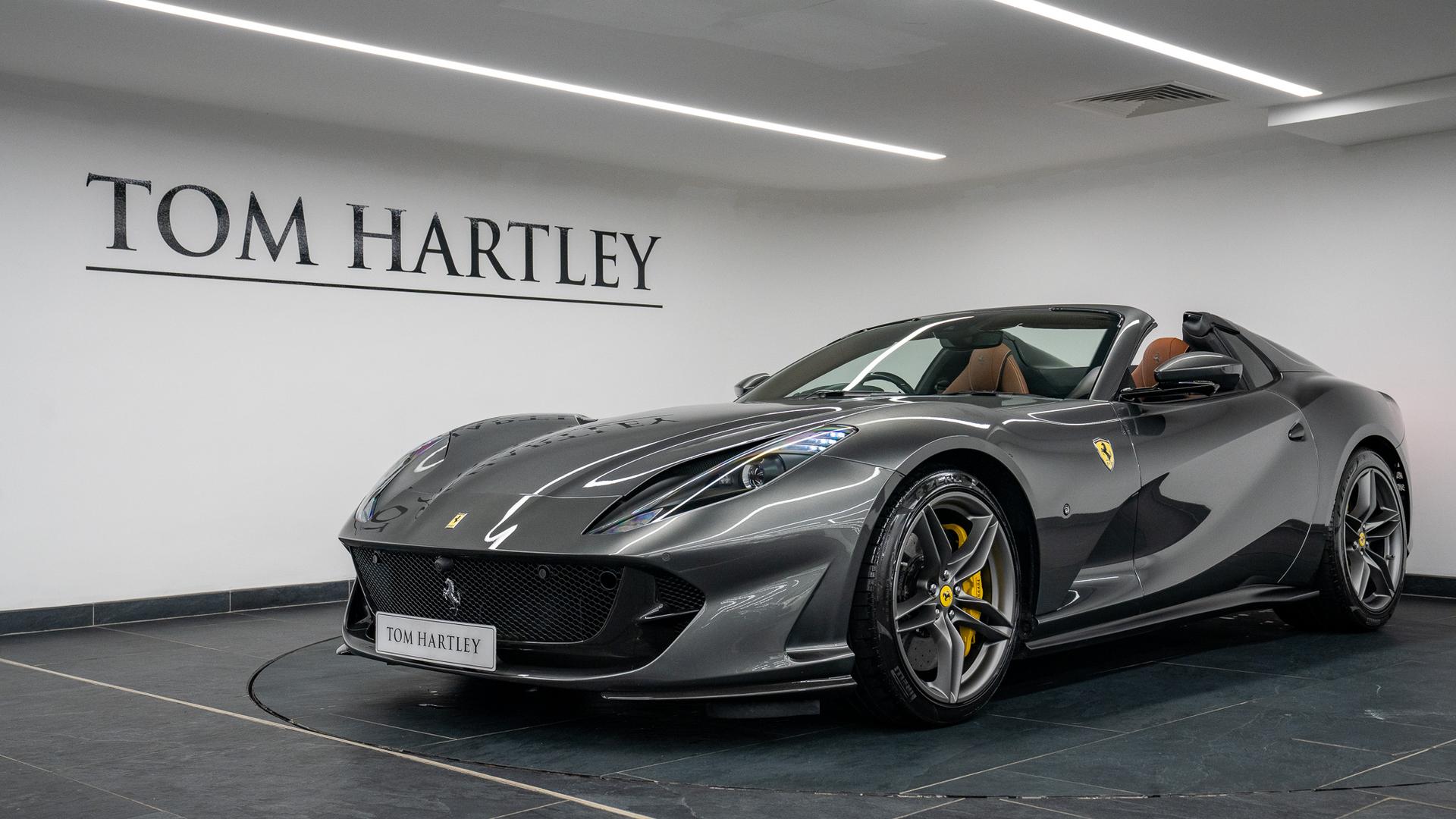 Ferrari 812 Photo 4aaf5c37-f811-479c-a4d1-e5d4701b79e0.jpg