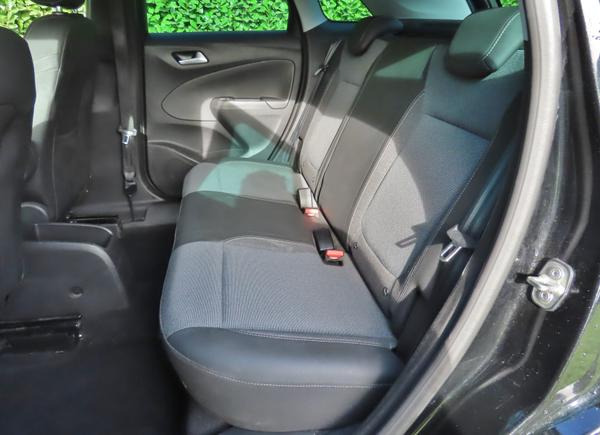 Used Vauxhall Crossland LV71VUN 13
