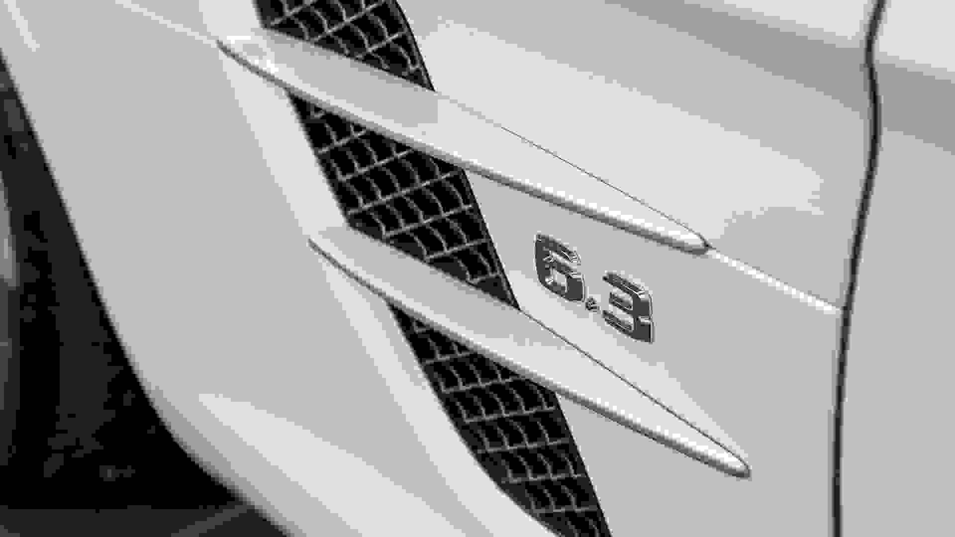 Mercedes-Benz SLS AMG Roadster Photo 4adf49d8-879e-4e7a-b99e-9062b164ae49.jpg