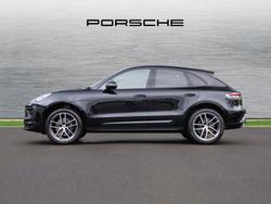 PORSCHE Macan Photo 5