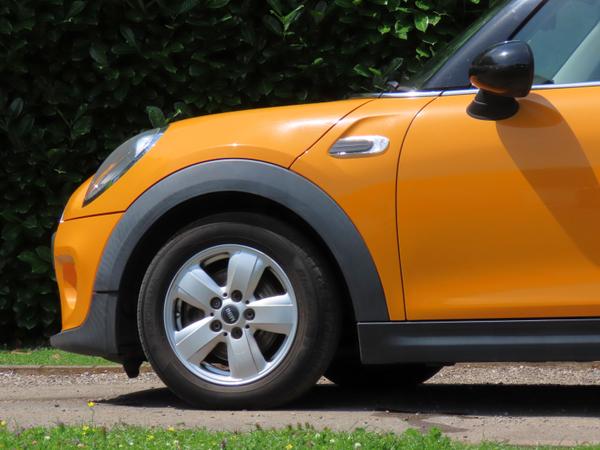 Used MINI Hatch GV15RNE 9