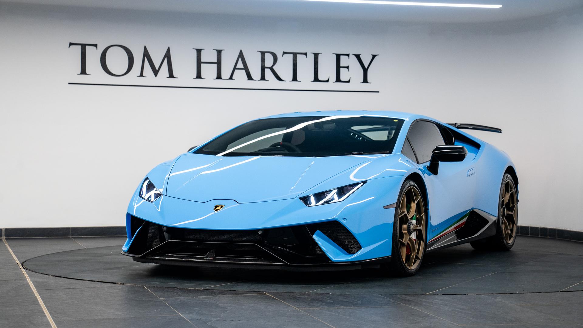 LAMBORGHINI Huracan Photo 4b15913b-a369-4082-9b84-3c6736b563fd.jpg