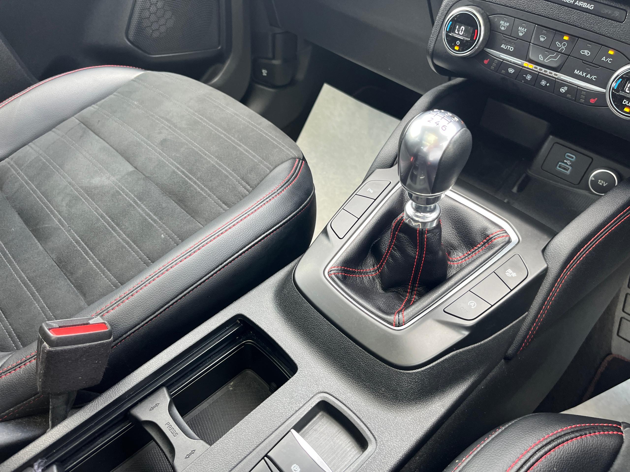 Ford Kuga Photo 30