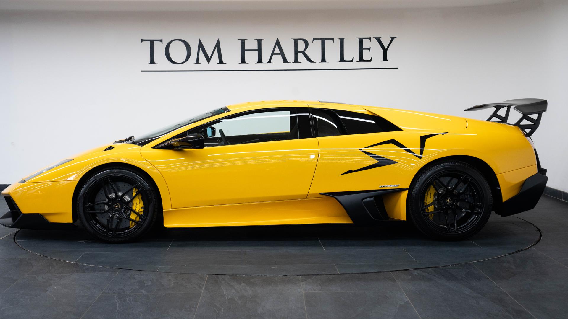 LAMBORGHINI Murcielago Photo 4b395ed6-63e8-45d8-9746-6217420973de.jpg
