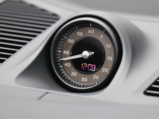 PORSCHE Cayenne Photo 25