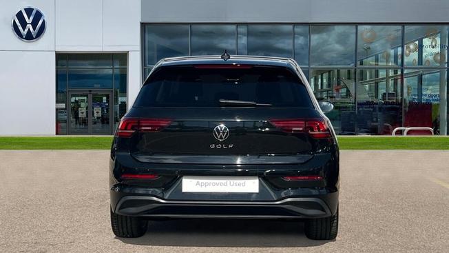 VOLKSWAGEN Golf Photo 7
