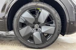 VOLKSWAGEN Touareg Photo 5