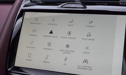 Jaguar E-PACE Photo 19
