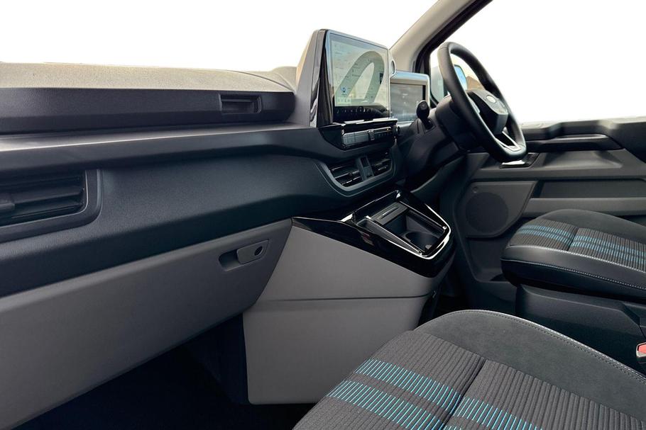 Used Ford TRANSIT CUSTOM L1DCIVSPORT2 4