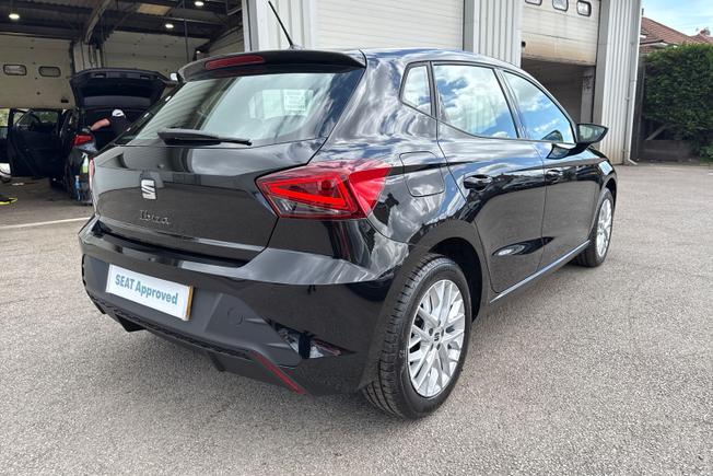 SEAT Ibiza Photo 22