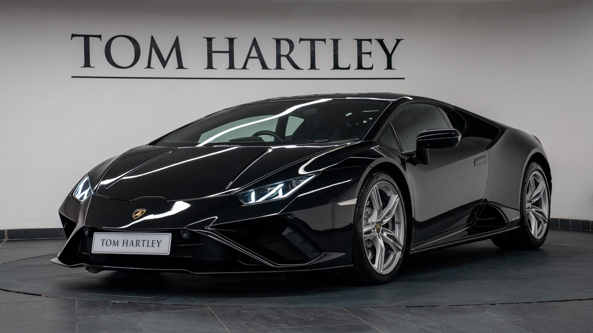LAMBORGHINI Huracan Photo 4ba542e0-98d9-402f-9dab-3201d6cf0833.jpg