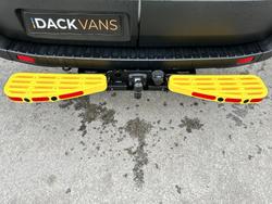 Ford Transit Photo 14