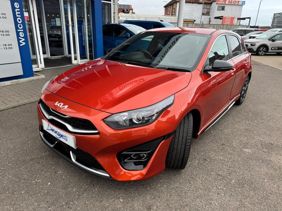 Kia Ceed Photo 4bb8ecae-4e8f-45c2-b322-3ff9812b66e3.jpeg