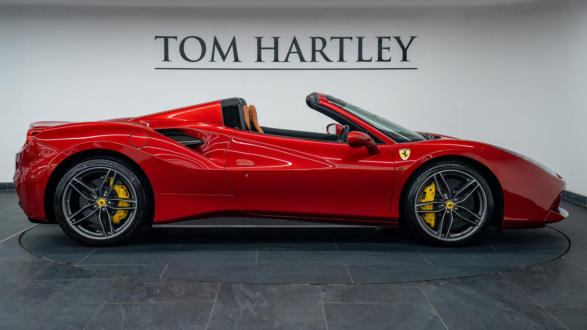 Ferrari 488 Photo 4bd28052-b7cb-4e6c-b269-06719574e7c9.jpg