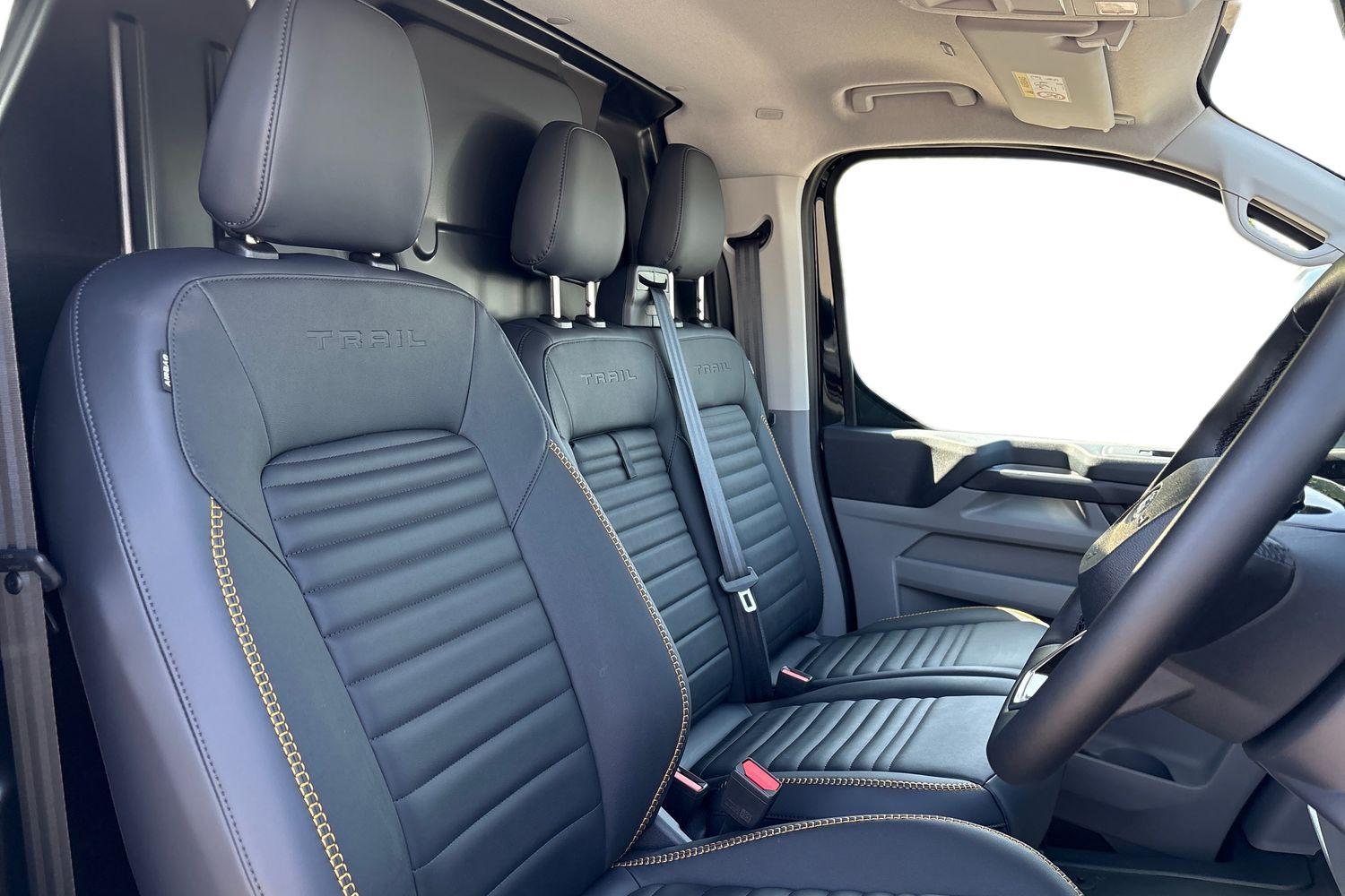 Ford TRANSIT CUSTOM Photo 11