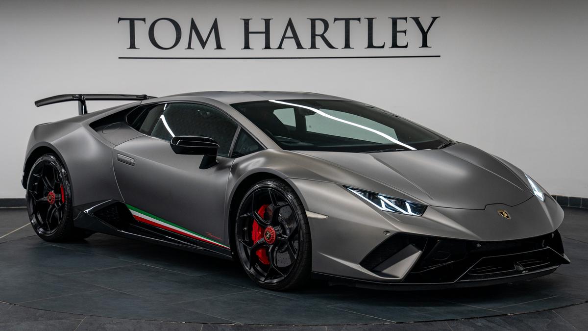 Used 2018 LAMBORGHINI Huracan LP640-4 Performante Grigio Titans at Tom Hartley