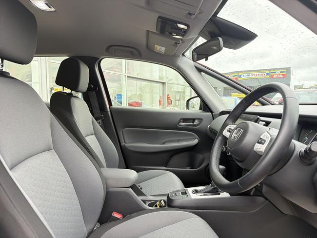 Honda Jazz Photo 4bedd881-1d33-4c2b-a44a-6098ab3b9987.jpg