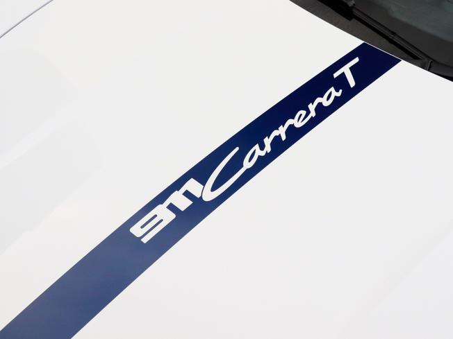 PORSCHE 911 Photo 14