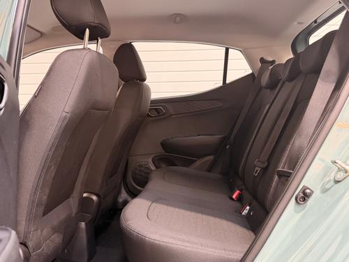 Hyundai i10 Photo 4c1edd0d-5e5f-4c14-8229-fe891eb1f5ef.jpeg