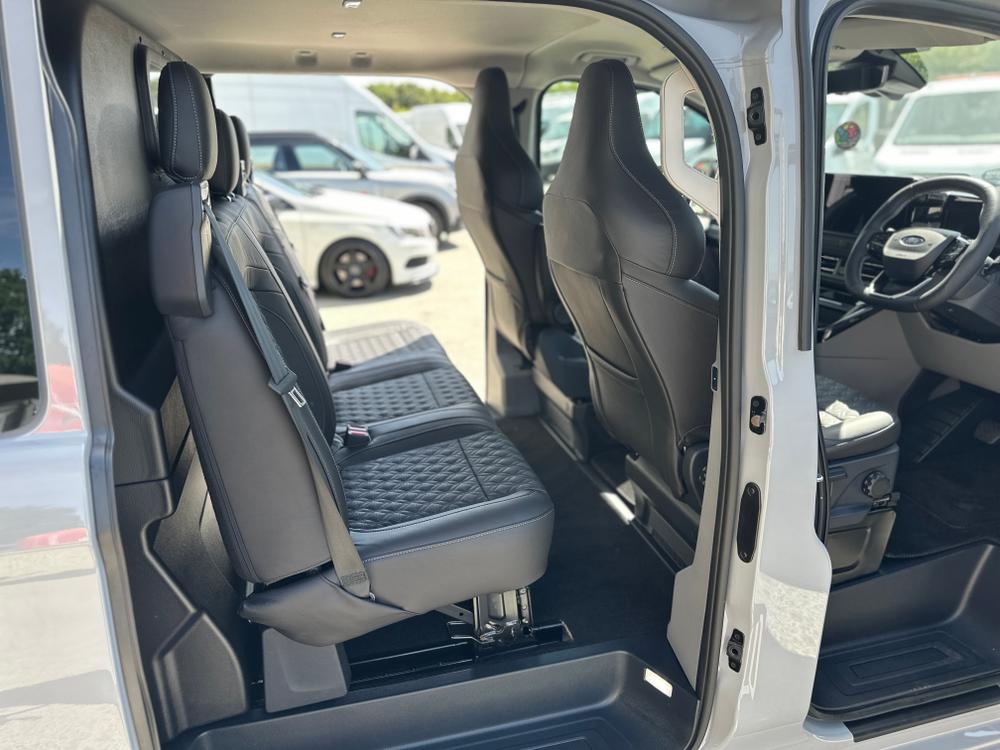 Ford Transit Custom Photo 4c24e828-9067-47e3-866f-96958251617f.jpg