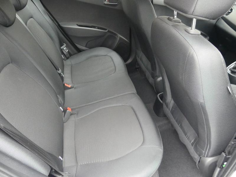 Hyundai i10 Photo 4c2d6305-bcfc-4b01-9844-70c5b7021a06.jpg