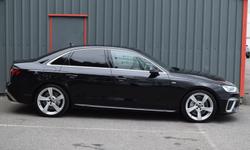 Audi A4 Photo 1