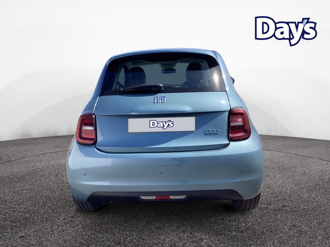 Fiat 500e Photo 4c3652e3-869f-4b7f-a310-7f8092ce0386.JPG
