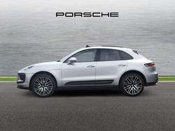 PORSCHE Macan Photo 4